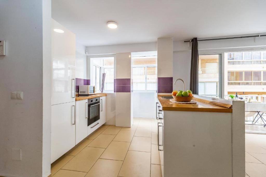 Seaside Boutique Apartment 푸엔히롤라 외부 사진