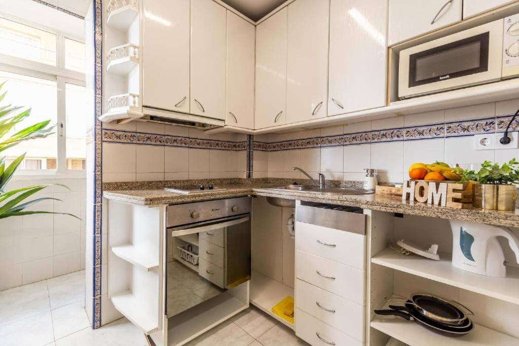 Seaside Boutique Apartment 푸엔히롤라 외부 사진