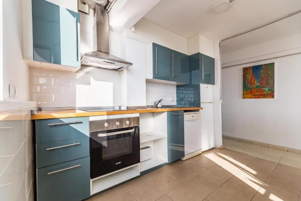 Seaside Boutique Apartment 푸엔히롤라 외부 사진